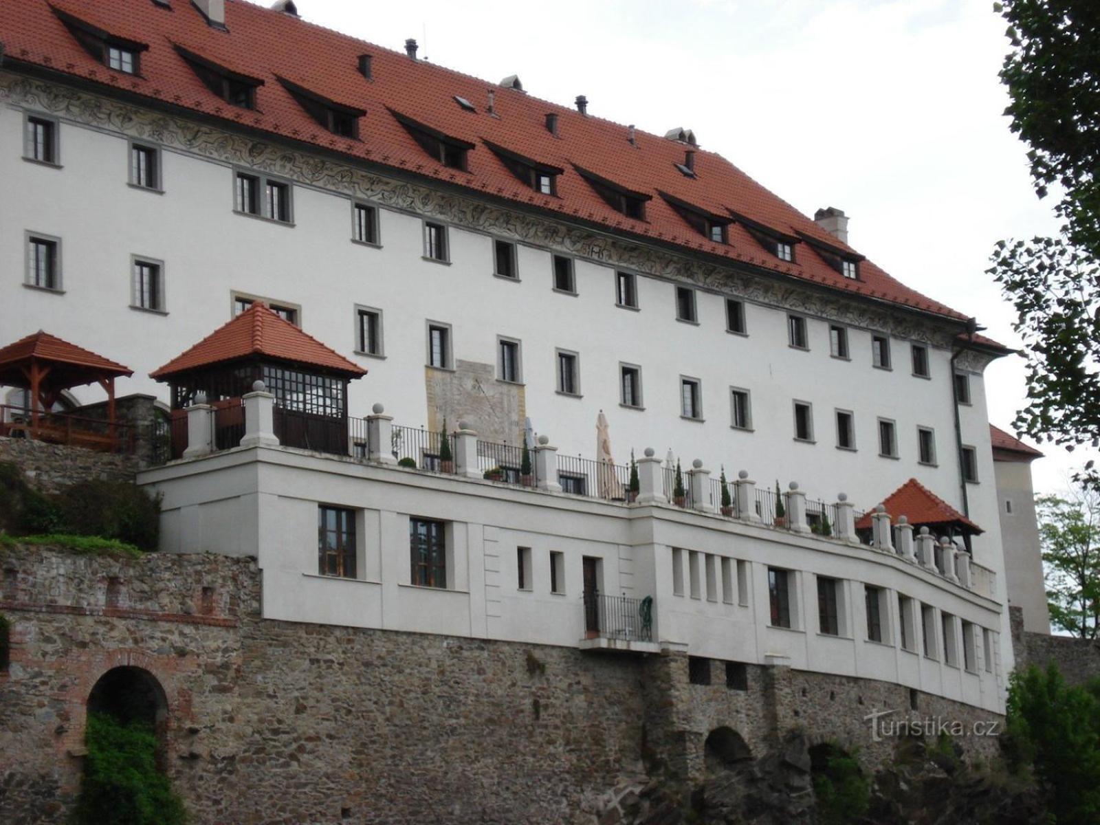 Kopretina Apartment Cerne Udoli Luaran gambar